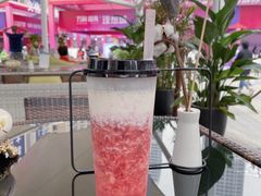 草莓奶霜-绿韵风情吧(三峡广场店)