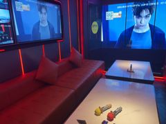 -星聚会KTV(龙湖上海奉贤天街店)