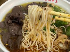 -文山荷鲜居(翠湖店)