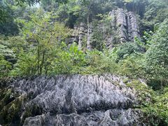 -梭布垭石林景区