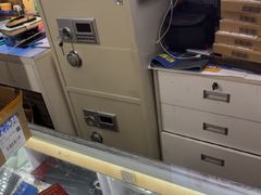 -修卜凡二手严选店·手机维修·回收租赁(川沙地铁站店)