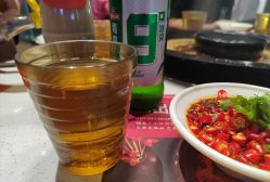 -HEYAN荷妍专业脱毛连锁机构