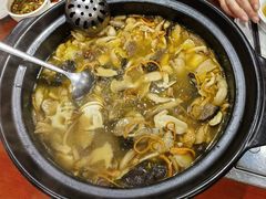 -菌之家·专业纯野生菌火锅·特色炒菌