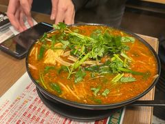 -肥汁米蘭香港米线(定西路店)
