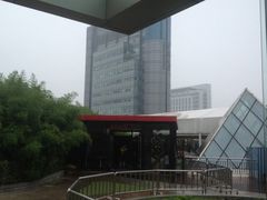 iphone_upload_pic-洛克公园·篮球·足球·羽毛球(莘庄店)