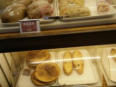 -韩国利尔面包(桂林路店)