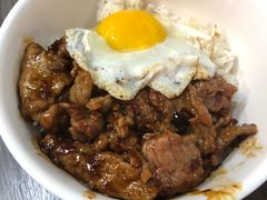 劲辣川椒牛肉蛋饭-新记餐厅(香槟大厦店)