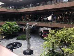 -英皇UA电影城(瑞虹天地月亮湾)