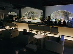 -穹六人间 people 6(岳阳路店)