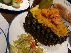 菠萝海鲜炒饭-美奈小馆·越南料理(中航城君尚购物中心店)