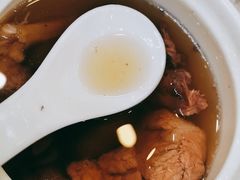 -渔意楼·驰名沙田乳鸽(五羊旗舰店)