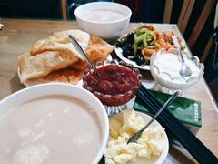 包尔萨克-努尔古丽奶茶