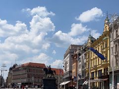 -耶拉契奇总督广场