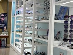 -三叶眼镜城(八佰伴店)