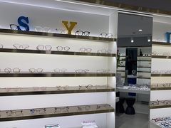 -视野联行眼镜蔡司·依视路官方授权店(顺城店)