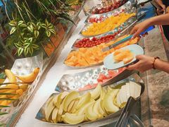 -金滏山烤肉·海鲜·火锅自助餐厅(襄阳万达店)