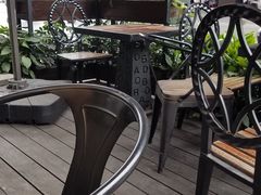 露天位-BROAD面包路·欧式面包(龙湖时代C馆店)