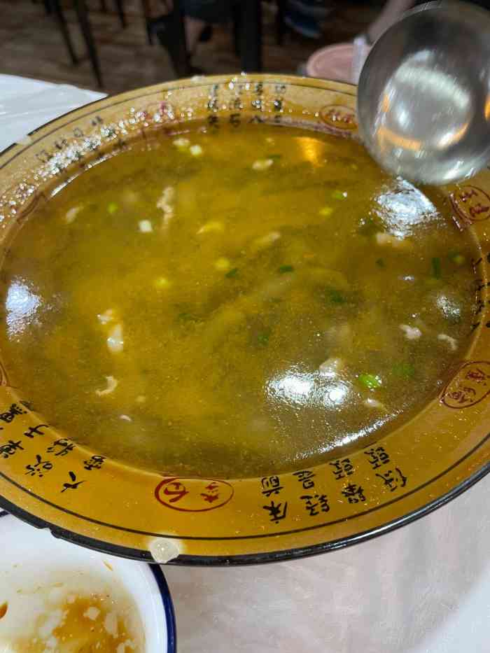 老弄堂菜馆-"老顾客了 老板娘还是一如既往的好 这次有.