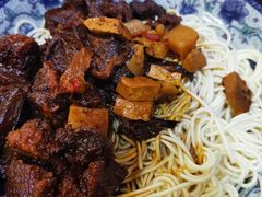 金牌半筋半肉面-旺泉餐饮店·清真牛肉面馆