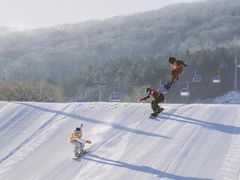 -中旅松花湖滑雪场