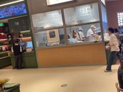 -潮界(LU·ONE凯德晶萃广场店)