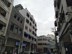 -海口骑楼小吃街