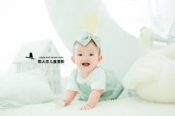 -憨大叔摄影馆80店连锁(诸暨店)