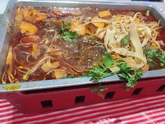-金陵大勇烧烤·小龙虾·海鲜大咖(竹山路店)
