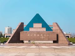 -上海市龙华烈士陵园