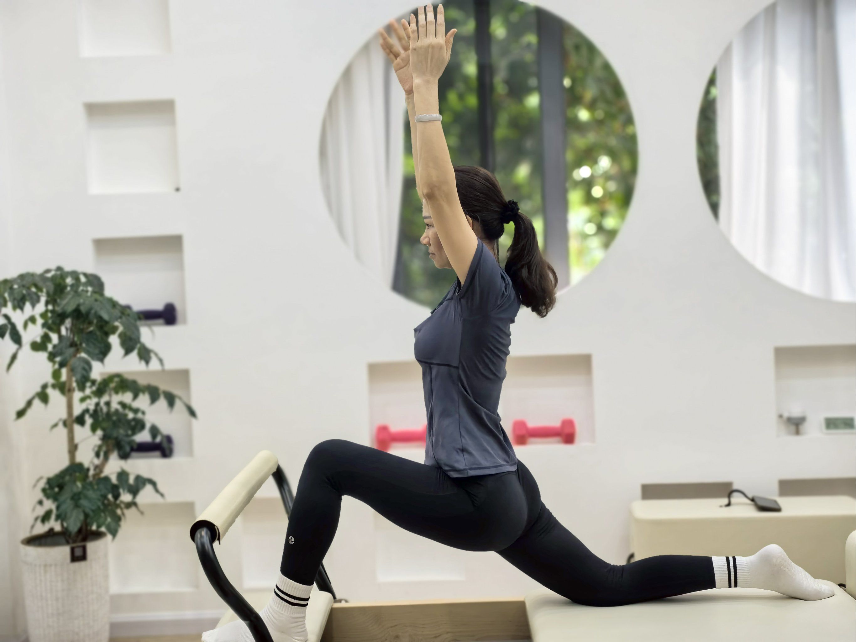 拉伸腹股沟50岁不显老 为什么这样说呢