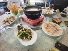 -墨脱石锅椰子鸡•海鲜糟粕醋(榆亚路店)
