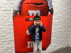 -m豆巧克力世界(上海世茂广场店)