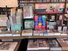 -茑屋书店(天目里店)