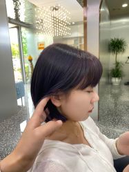 -Tloml salon