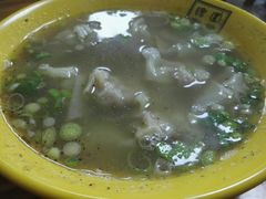 辣油小馄饨-瞻园面馆鸭血粉丝汤(老门东店)