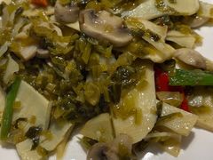 -魏铭鱼头捞饭(晋阳路店)