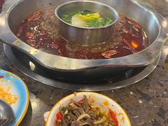 -金鼎雪山牦牛杂火锅(理县总店)