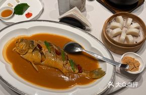 Hand-Pressed Rice Cake Braised Large Yellow Croaker