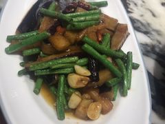 -蔼若春.传承三十年云南菜(金碧公园店)