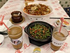 -堂瓦里·33年传统赣菜(第一街区店)