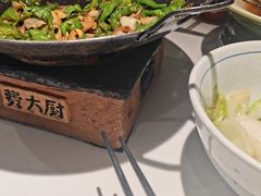 -费大厨辣椒炒肉(高铁吾悦广场店)