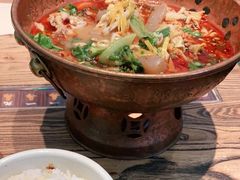 -成都你六姐·牛肉冒菜(上海环宇荟店)
