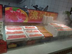 -四囍码头海鲜烧烤自助火锅(外滩南京东路悦荟广场店)