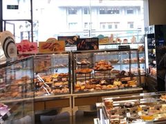 面包甜点陈列柜-巴黎贝甜(右安门店)