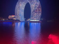 -湖州太湖旅游度假区-月亮广场