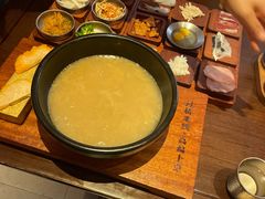 -银米·云南传统过桥米线(双廊黑金冠店)