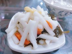 -牛一嘴·兰州牛肉面·大盘鸡(财富中心店)