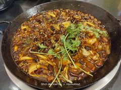 老铁锅秘制美蛙-鸿顺老铁锅美蛙鱼府(解放碑店)