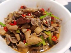 -费大厨辣椒炒肉(黄兴中心广场店)