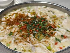 -德林酸菜鱼火锅(南丹店)